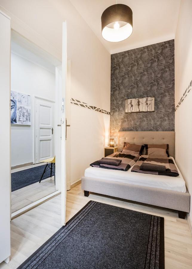 O Street 3 Bedroom Stylish Apartment Budapest Bagian luar foto