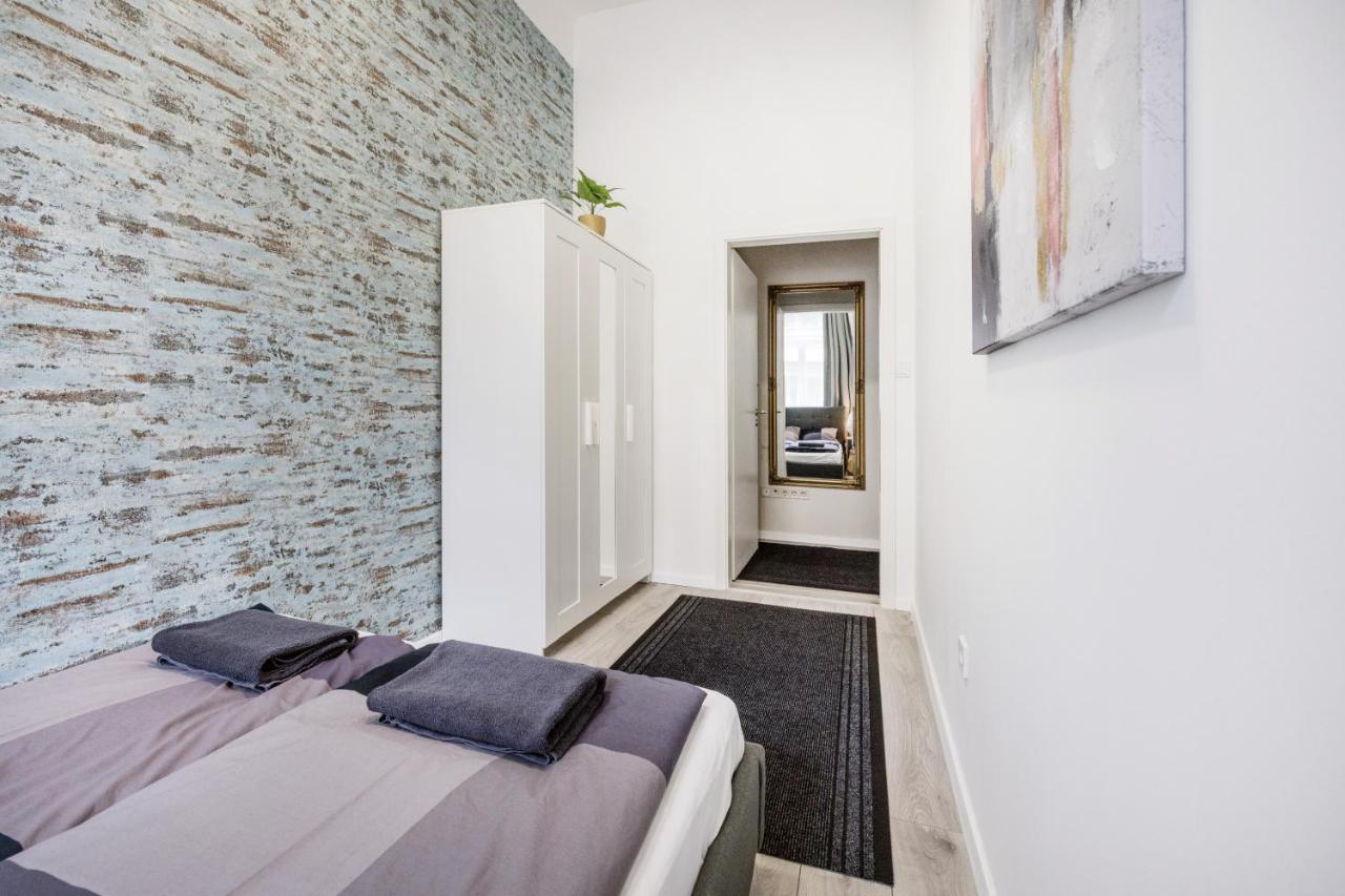 O Street 3 Bedroom Stylish Apartment Budapest Bagian luar foto